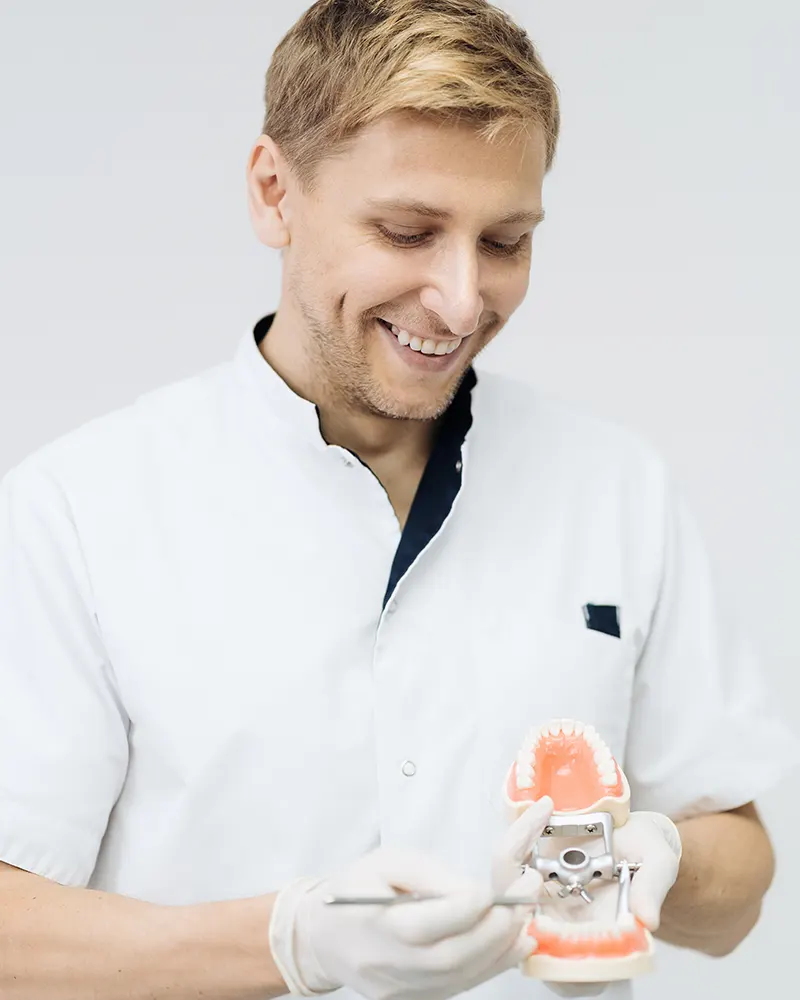 Choose charm dental katy for fixed dentures