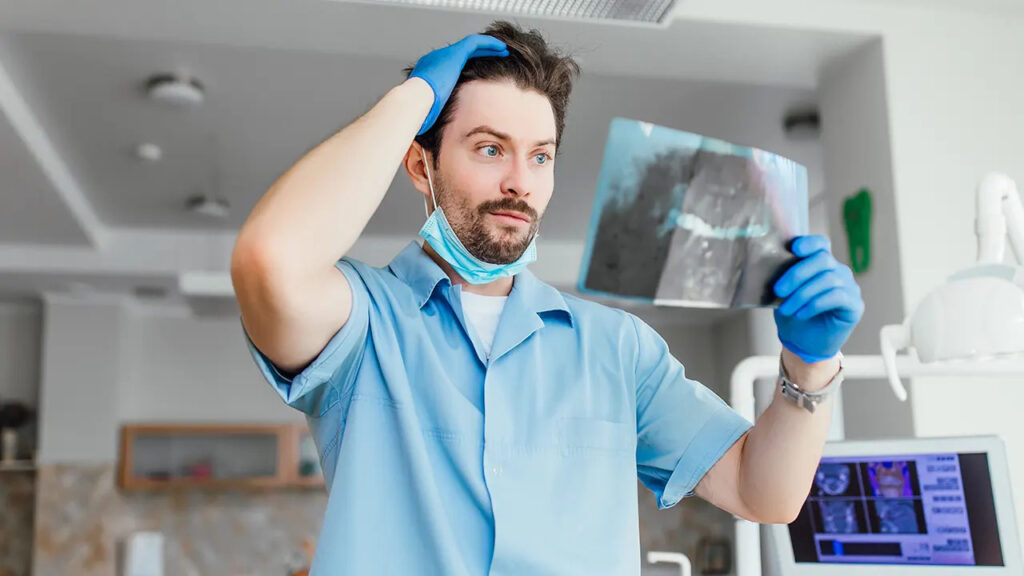 Dental problems only visible on x rays Dental problems only visible on x rays