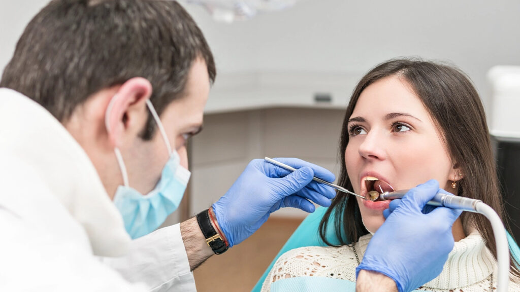 How much does a tooth extraction cost