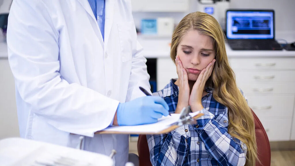 Tmj symptoms jaw pain clicking and warning signs Tmj symptoms: jaw pain, clicking, and warning signs