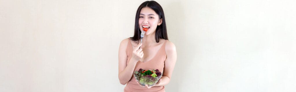 Foods that naturally brighten teeth